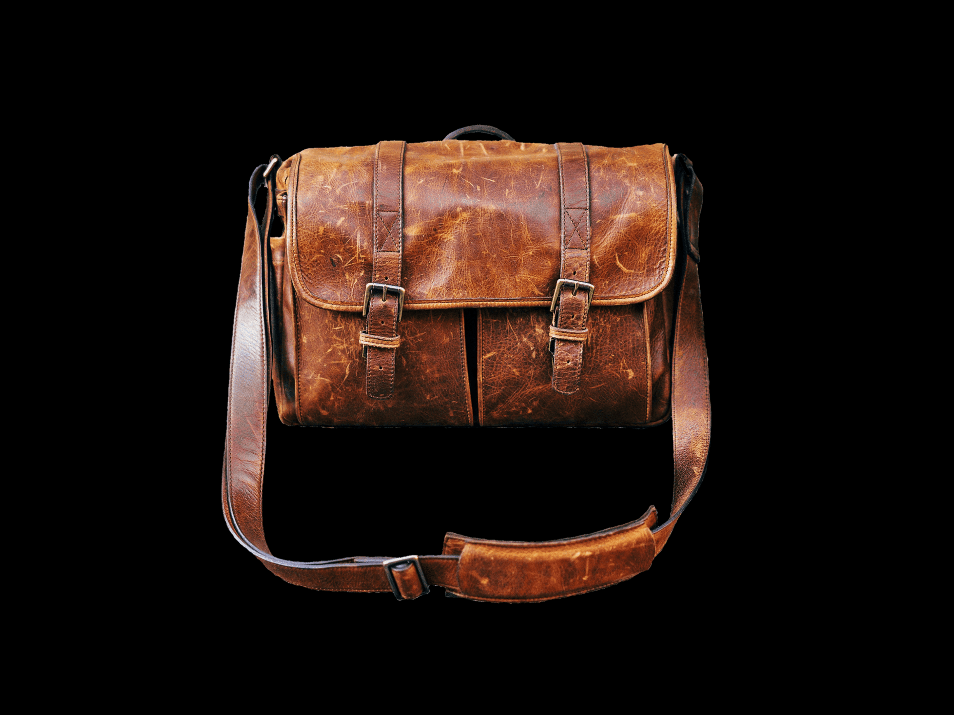 Handmade leather messenger bag from a DTC brand — the kind of merchant CardConnect complaints come from